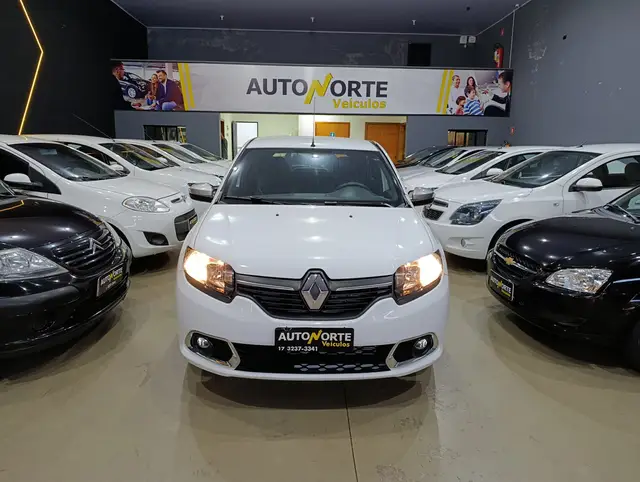 Carro Renault Sandero 2017 Vibe 1.0 12V SCe (Flex)