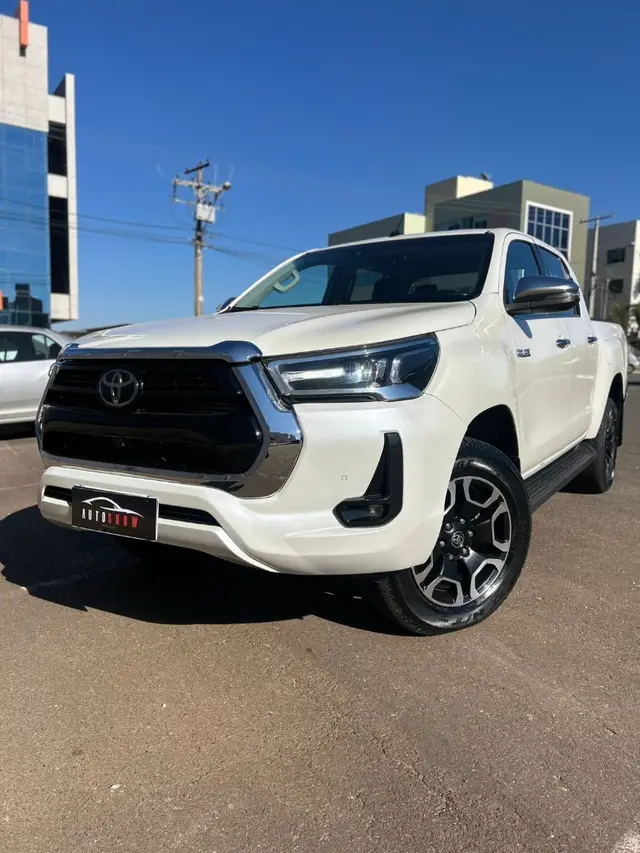 Carro Toyota Hilux Cabine Dupla 2021 SRX 2.8 TDI CD 4x4 (Aut)