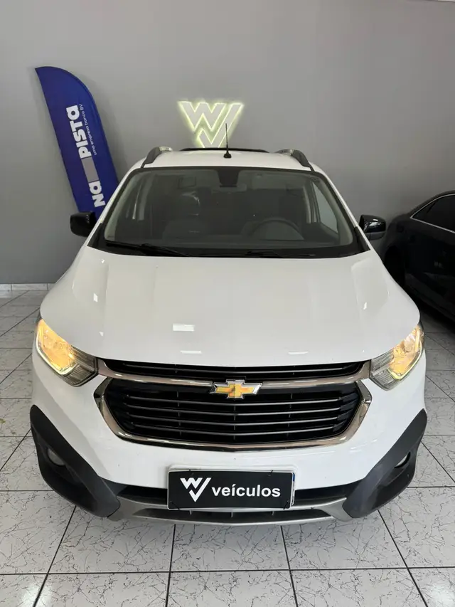 Carro Chevrolet Spin 2020 Activ 7S 1.8 (Flex) (Aut)