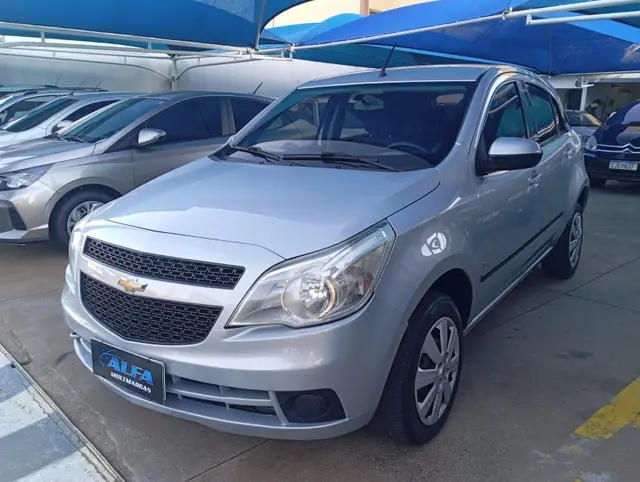 Carro Chevrolet Agile 2010 LT 1.4 8V (Flex)