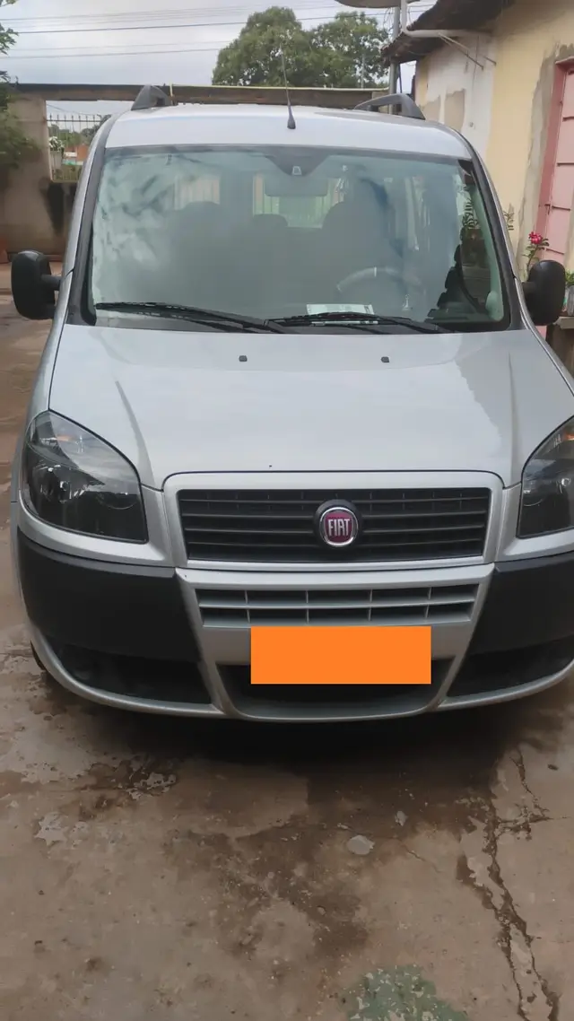 Carro Fiat Doblò 2021 Essence 1.8 16V (Flex)