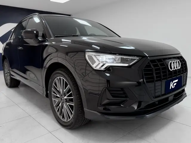 Carro Audi Q3 2022 Black 1.4 TFSI S-Tronic (Aut) (Flex)