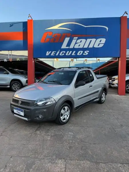 Carro Fiat Strada 2016 Adv. Ext. 1.8 LOCKER Dual.Flex CE