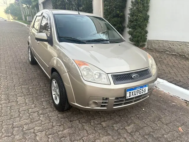 Carro Ford Fiesta Hatch 2008 First 1.6 (Flex)