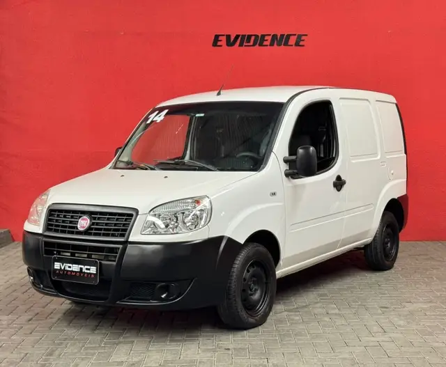 Carro Fiat Doblò Cargo 2014 1.8 E.torQ (Flex)