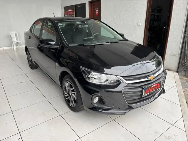 Carro Chevrolet Onix Plus 2024 LT 1.0