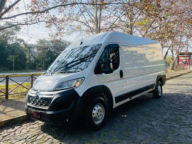 Carro Citroën Jumper 2022 Cargo 2.2 Turbo Diesel