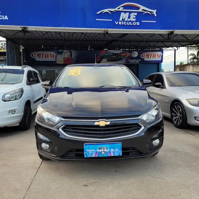 Carro Chevrolet Onix 2018 LT 1.4 8V FlexPower 5p Mec.