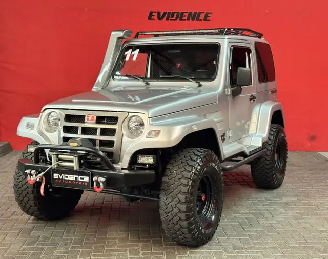 Carro Troller T4 2011 4X4 3.0