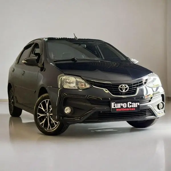 Carro Toyota Etios Sedan 2019 Platinum 1.5 (Aut) (Flex)