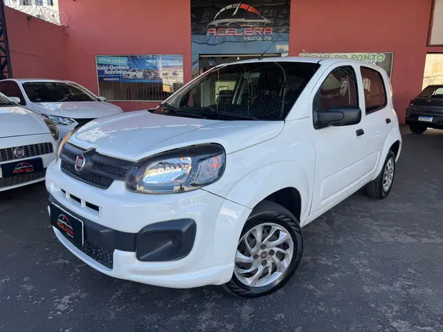 Carro Fiat Uno 2020 Attractive 1.0 8V (Flex) 4p