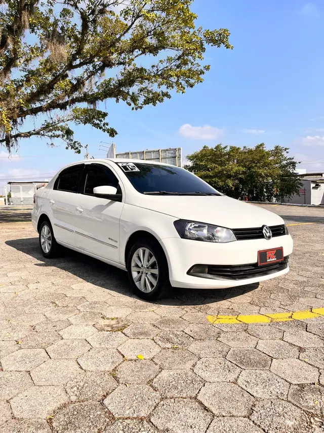 Carro Volkswagen Voyage 2015 1.0 TEC Trendline