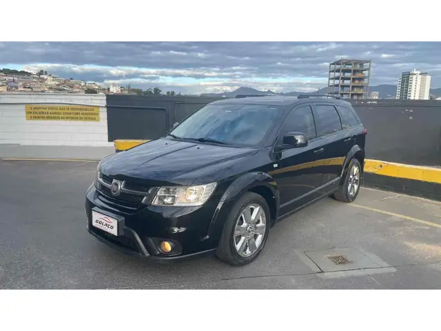 Carro Fiat Freemont 2014 2.4 16V Precision (Aut)