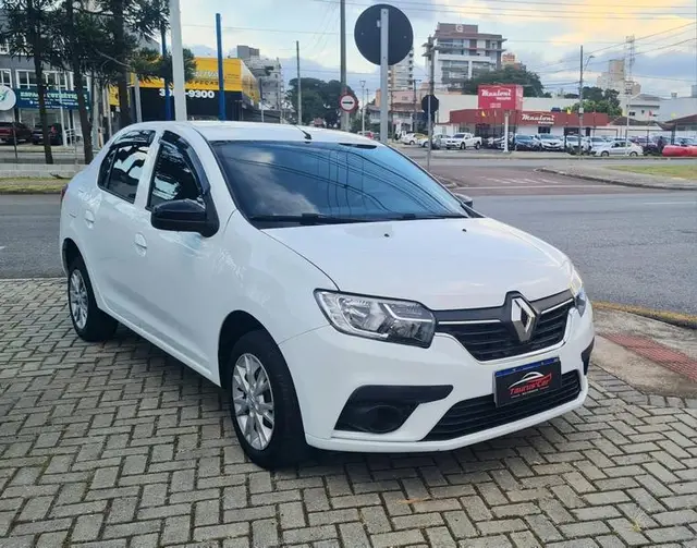 Carro Renault Logan 2024 Zen 1.0