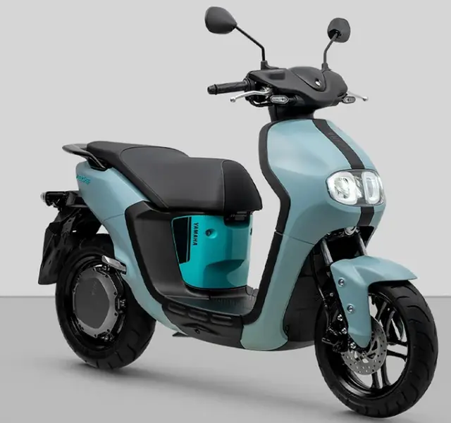 Moto Yamaha Neo's 2026 Connected