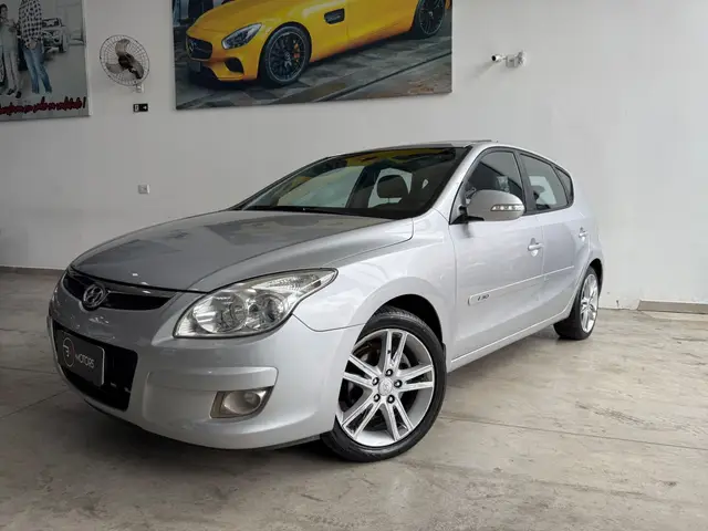 Carro Hyundai i30 2011 GLS 2.0 16V Top (aut)