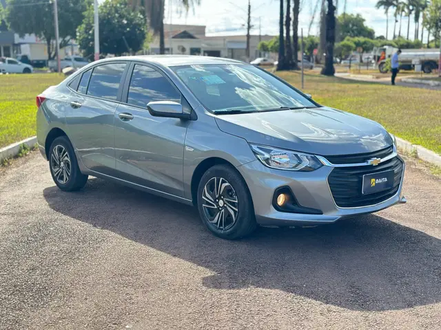 Carro Chevrolet Onix Plus 2024 LT 1.0 Turbo (Aut.)