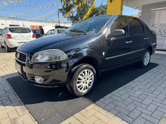 Carro Fiat Siena 2010 Celebration 1.0 Fire Flex 8V 4p