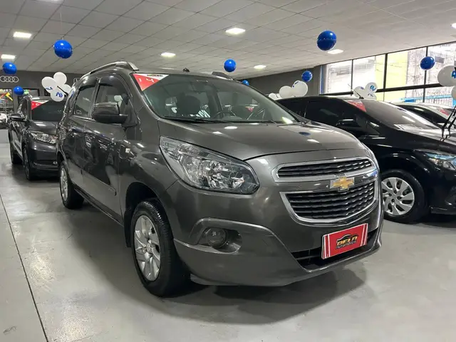 Carro Chevrolet Spin 2014 LTZ 7S 1.8 (Flex) (Aut)