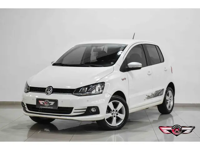 Carro Volkswagen Fox 2016 1.6 MSI Rock in Rio (Flex)