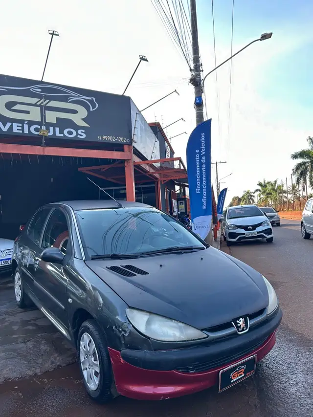 Carro Peugeot 206 2008 Hatch. Presence 1.4 8V (flex)