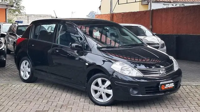Carro Nissan Tiida 2012 S 1.8 (flex)
