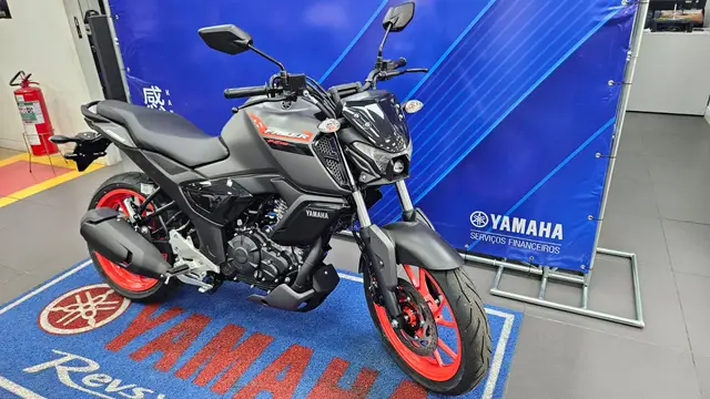 Moto Yamaha Fazer FZ15 2025 ABS Connected