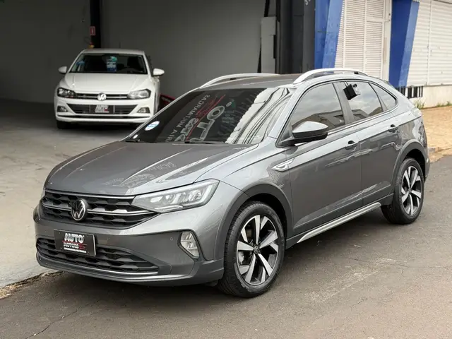 Carro Volkswagen Nivus 2024 Highline 200 TSI
