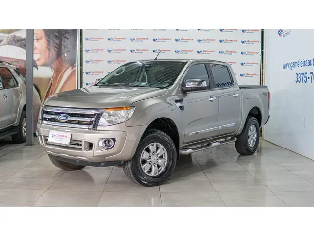 Carro Ford Ranger Cabine Dupla 2013 Ranger 3.2 XLT CD 4x4 (Aut)