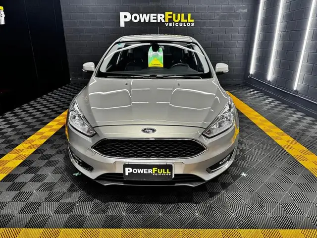Carro Ford Focus Sedan 2019 Focus Fastback SE 2.0 PowerShift