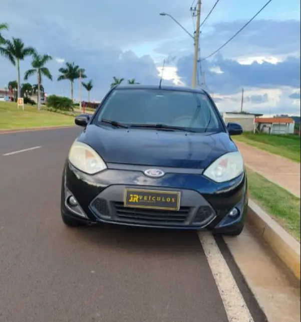 Carro Ford Fiesta Hatch 2011 1.6 (Flex)