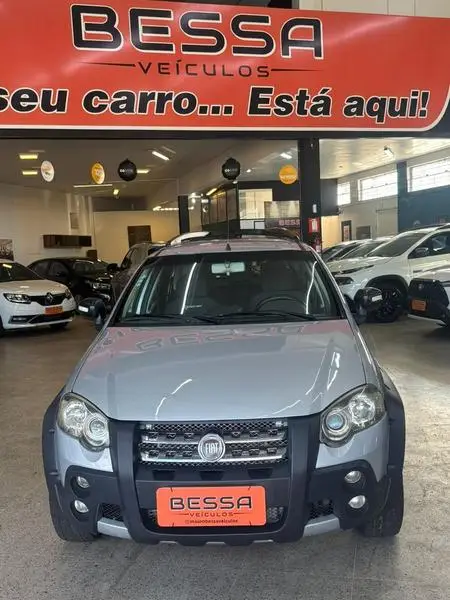 Carro Fiat Palio Weekend 2012 Adventure 1.8 16V (Flex)