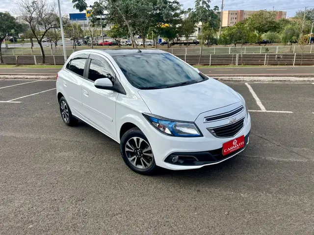 Carro Chevrolet Onix 2015 1.4 LTZ SPE/4
