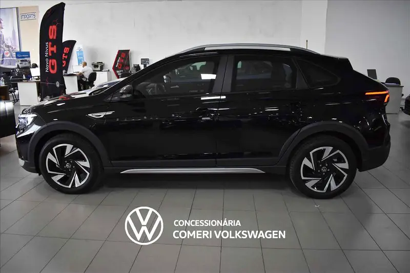 Volkswagen Nivus Highline 200 TSI