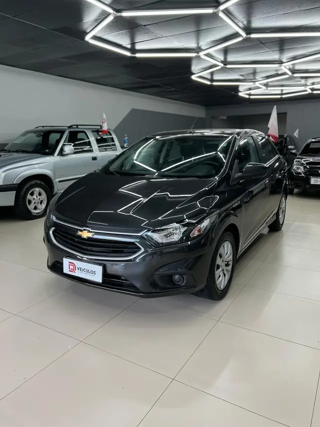 Carro Chevrolet Onix 2018 1.4 LTZ SPE/4 (Aut)