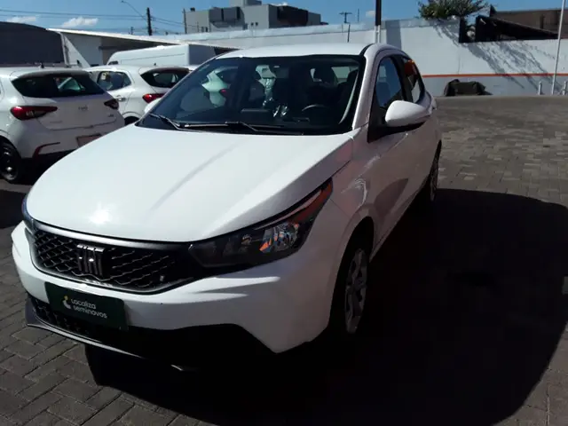 Carro Fiat Argo 2025 Drive 1.0