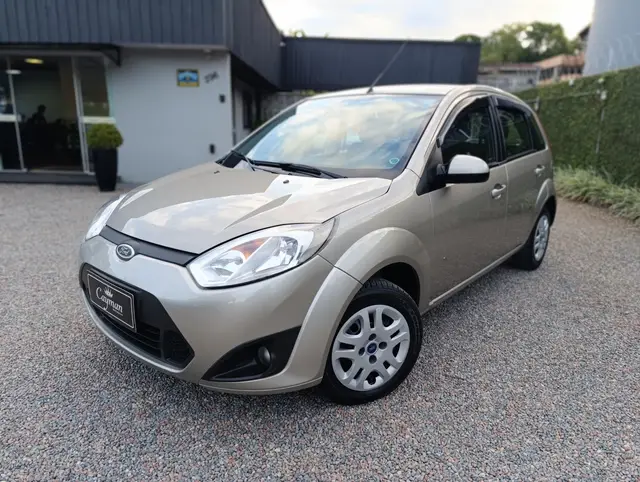 Carro Ford Fiesta Hatch 2014 SE Rocam 1.6 (Flex)