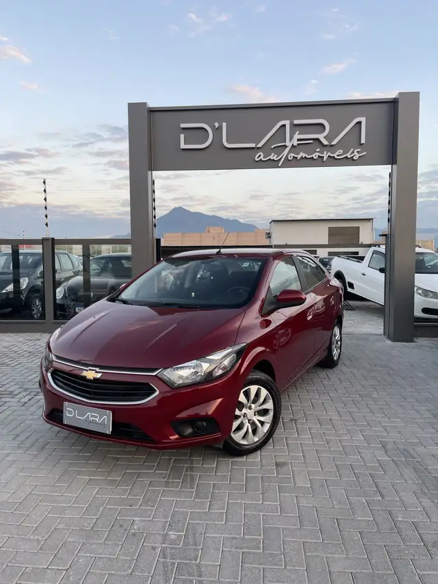 Carro Chevrolet Prisma 2017 1.4 LT SPE/4 (Aut)