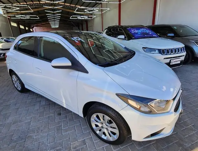 Carro Chevrolet Onix 2019 1.0 LT SPE/4