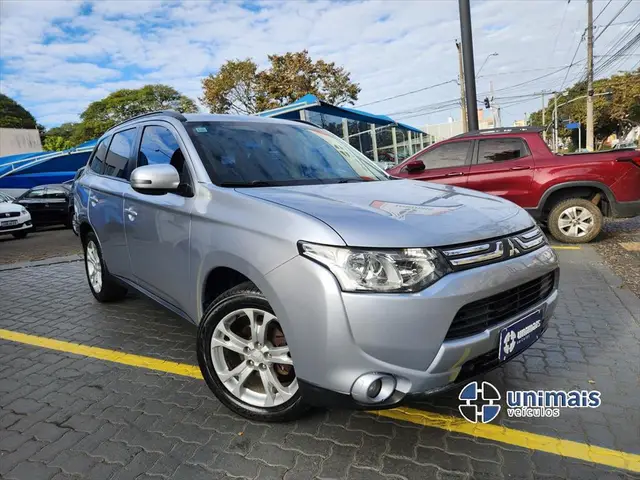 Carro Mitsubishi Outlander 2014 2.0 16V CVT