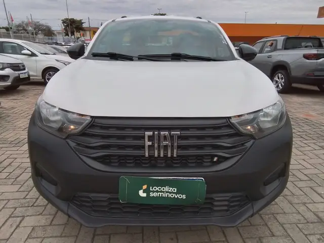 Carro Fiat Strada 2023 Endurance 1.4 Cabine Plus (Flex)