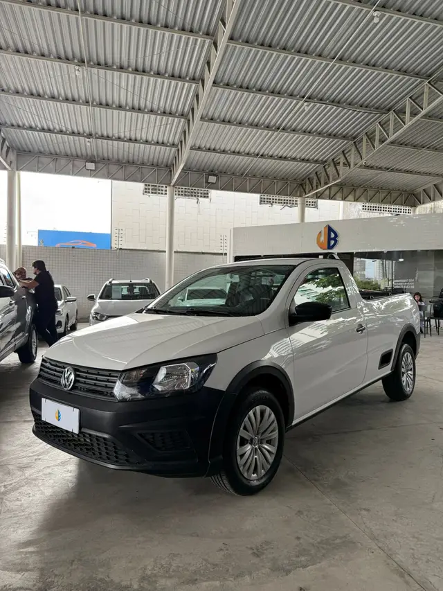Carro Volkswagen Saveiro 2023 Robust 1.6 MSI CS (Flex)