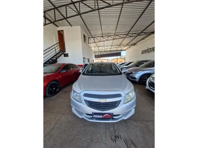 Carro Chevrolet Onix 2018 1.0 Joy SPE/4