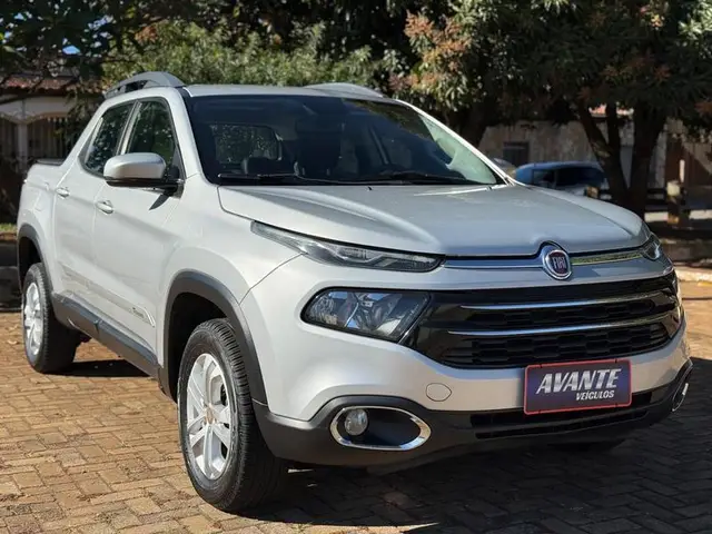 Carro Fiat Toro 2017 2.0 TDI Volcano Auto 4WD