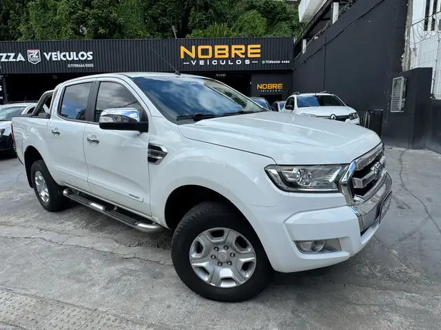 Carro Ford Ranger Cabine Dupla 2017 Ranger 2.5 XLT CD (Flex)