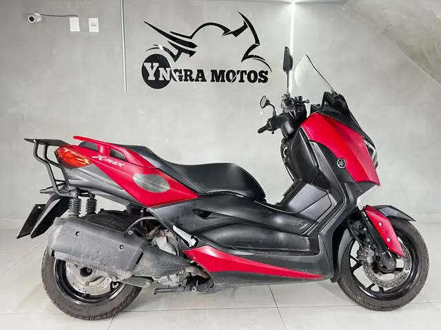 Moto Yamaha XMax 2021 250 (ABS)