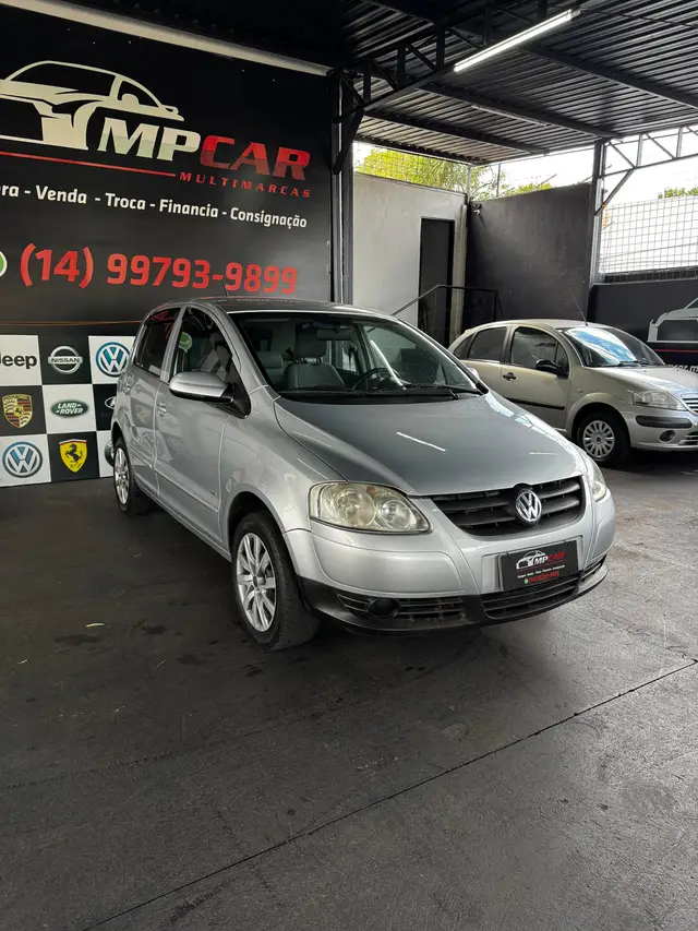 Carro Volkswagen Fox 2009 Plus 1.6 8V (Flex)