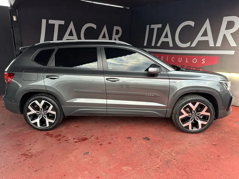 Volkswagen Taos Highline 1.4 TSI