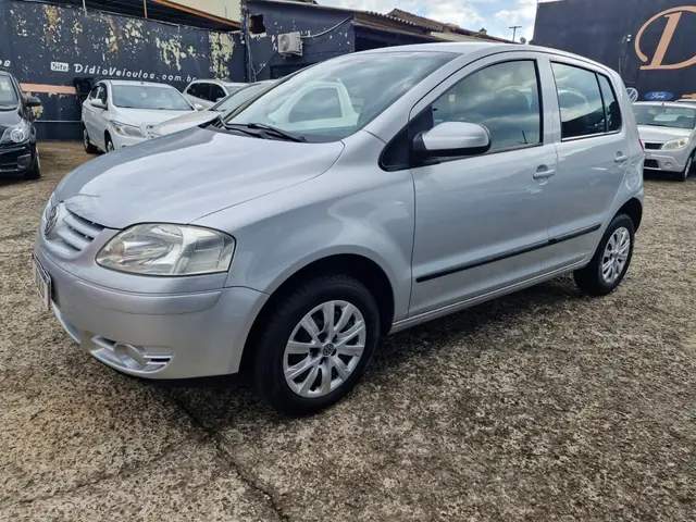 Carro Volkswagen Fox 2012 1.6 VHT I-Motion (Flex)