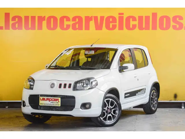 Carro Fiat Uno 2014 Sporting 1.4 8V (Flex) 4p